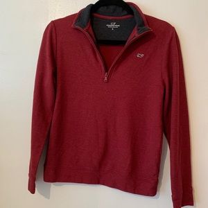 Zippered vineyard vines sweatshirt. SZ large